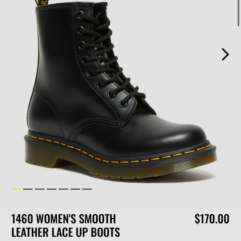 Dr. Martens 1460 Women’s Smooth Leather Lace Up Boots Size 6 Womens